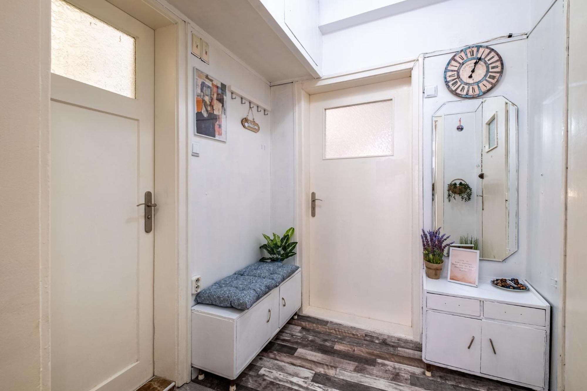Lovely Art Apartment - Victory Varna Exterior foto